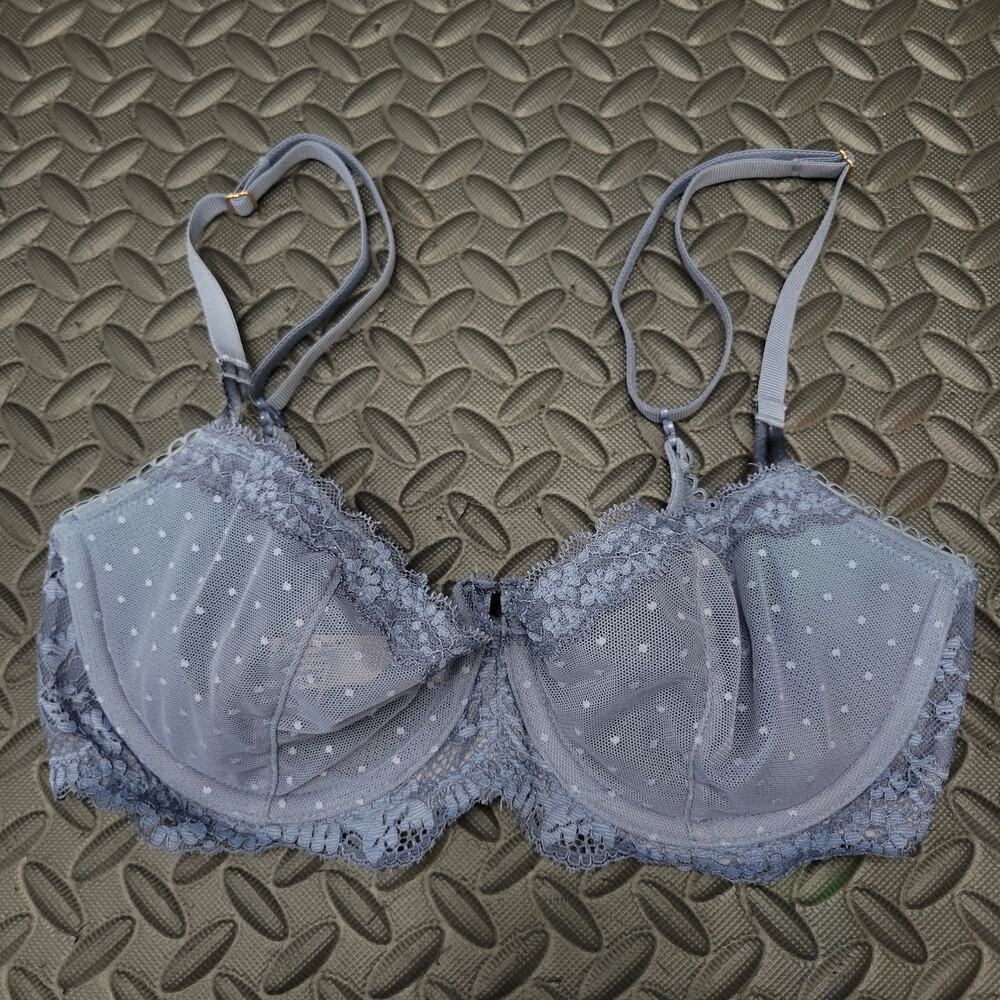 Victoria’s Secret Dream Angels Blue Lace Push Up Bra 32D Coquette Fairy